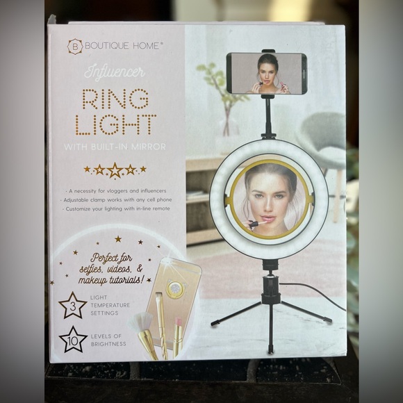 boutique home Other - Influencer Ring Light with Built-in Mirror
